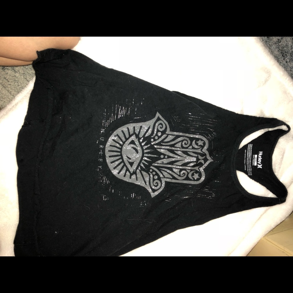 Hurley tank top super cute on